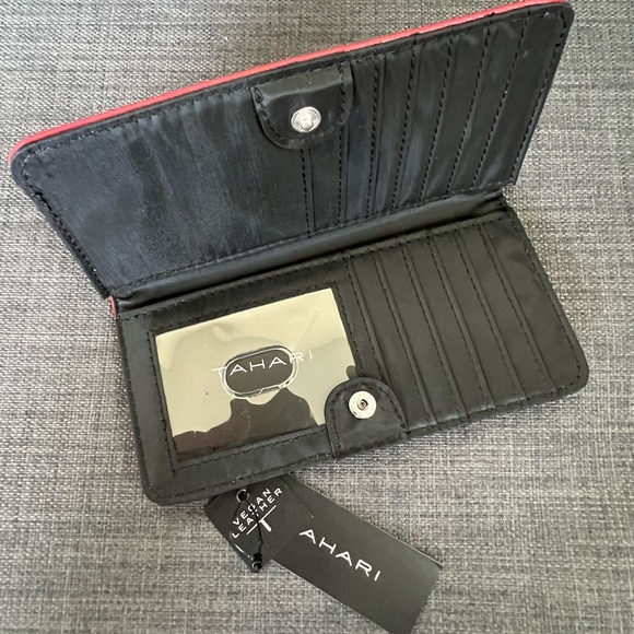 NEW TAHARI SLIM CLUTCH TWO -FOLD WALLET CASE ORGANIZER RFID PROTECTION - Picture 4 of 8